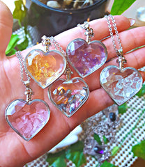 Crystal Chips in Faceted Glass Heart Pendant Necklace