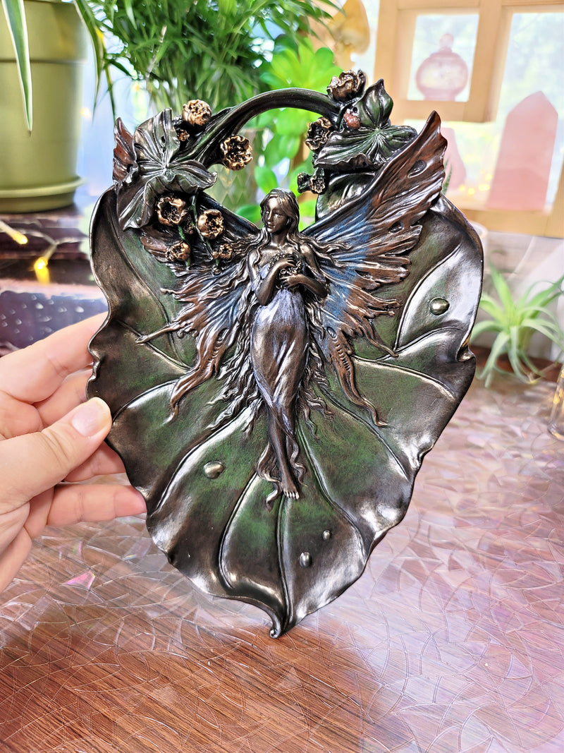 Fairy on Foliage Dish Bronze