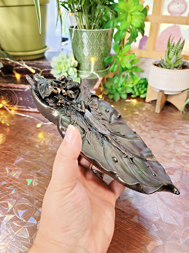 Fairy on Foliage Dish Bronze